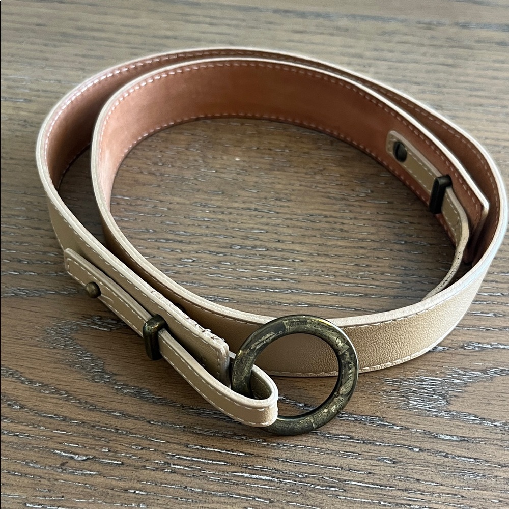 Classic Cream Leather Belt with Antiqued Ring Buckle